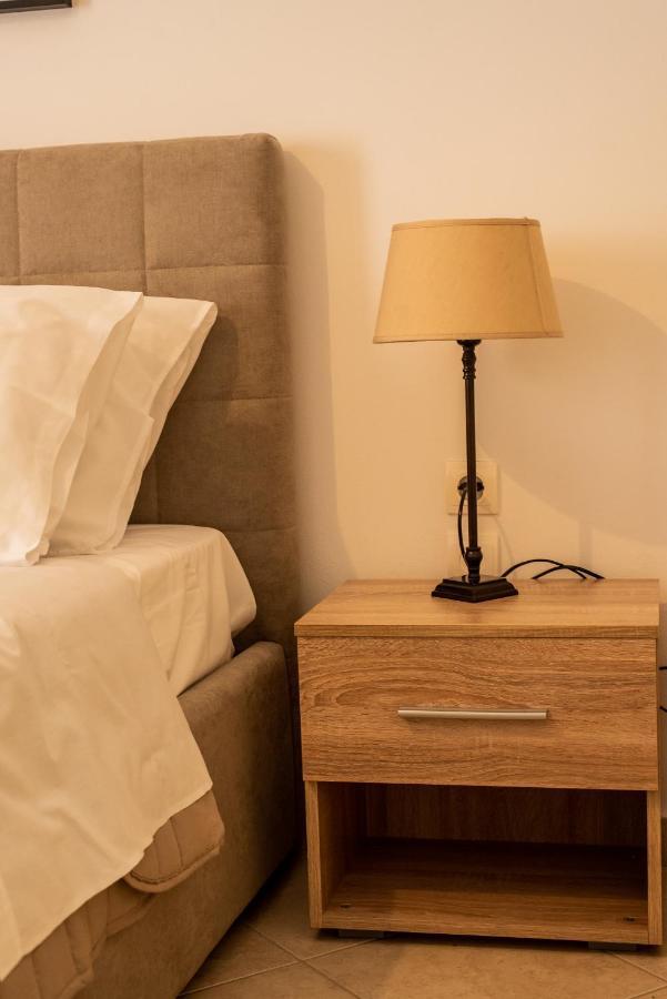 Agathi'S House Apartment Митикас Екстериор снимка